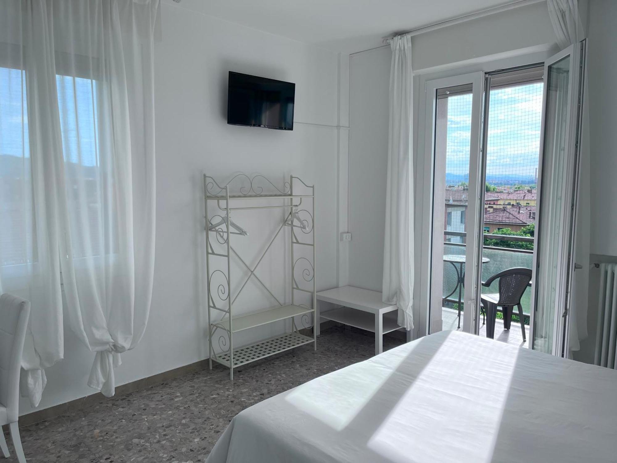 B&Bononia View Болонья Экстерьер фото